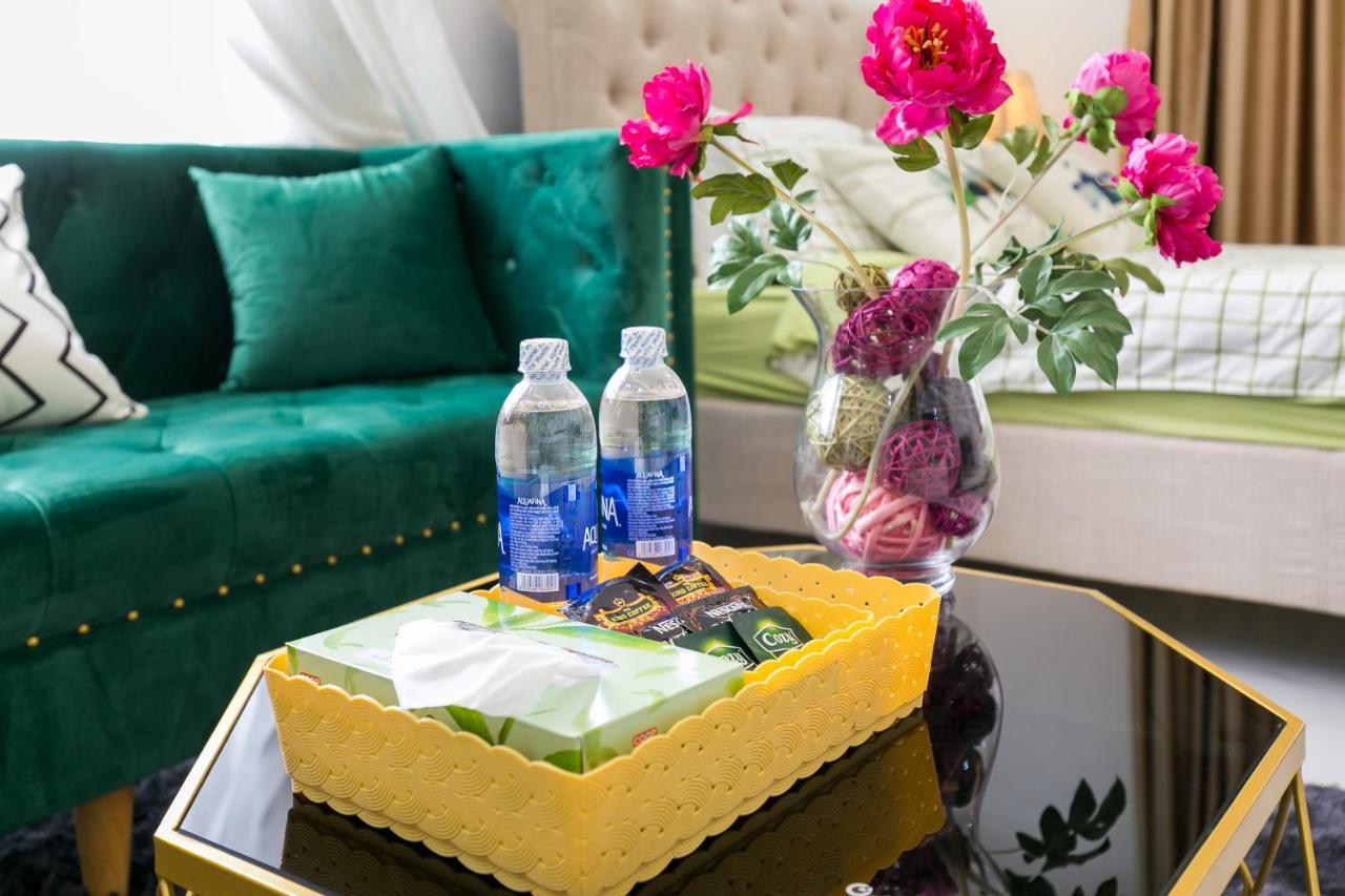 Khách sạn hẻo lánh Diamond Luxury Bach Dang River *